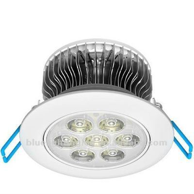 調光対応LEDデスクランプの魅力とその利点
